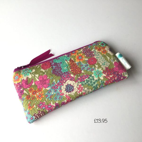 Zippered glasses cases