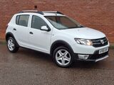 2015 65 Dacia Sandero Stepway 0.9 Laureate. £2495