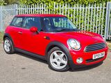 2009 59 Mini Cooper 1.6 Chili Pack Manual. £1995