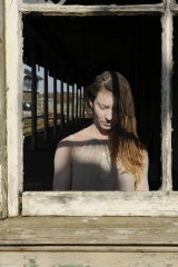 WINDOWS SHADOW (Robyn Byrne)