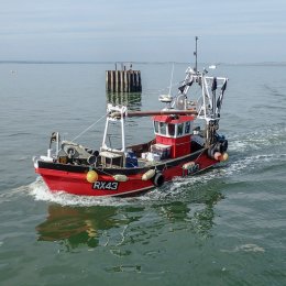 RX43 entering the Harbour