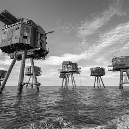 Around the Towers [mono]. 2022