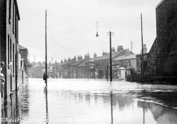 BG4 Dewsbury Road Wakefield Flooding 1932