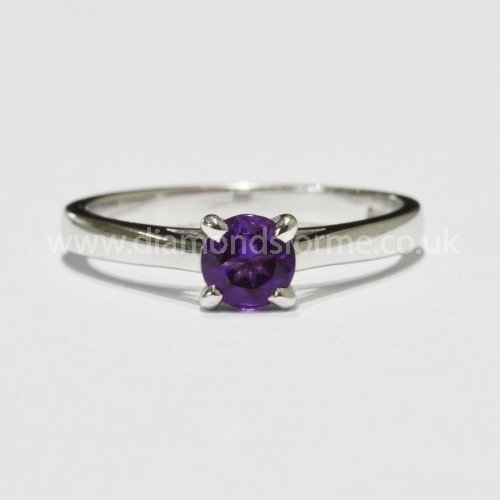 9CT WHITE GOLD 4 CLAW AMETHYST RING. (WAS £200.00)  NOW £180.00.