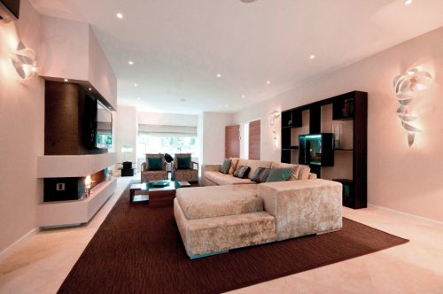 Open plan living and dining area, 2010