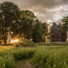 Sunset at Greenknowe Tower