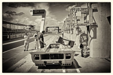 Lola T70