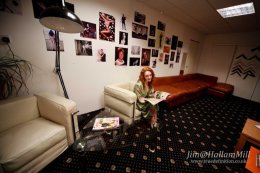 Photo studio lounge green room