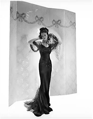 Vivien Leigh, Vogue October 1935 Framed Art print by Cecil Beaton