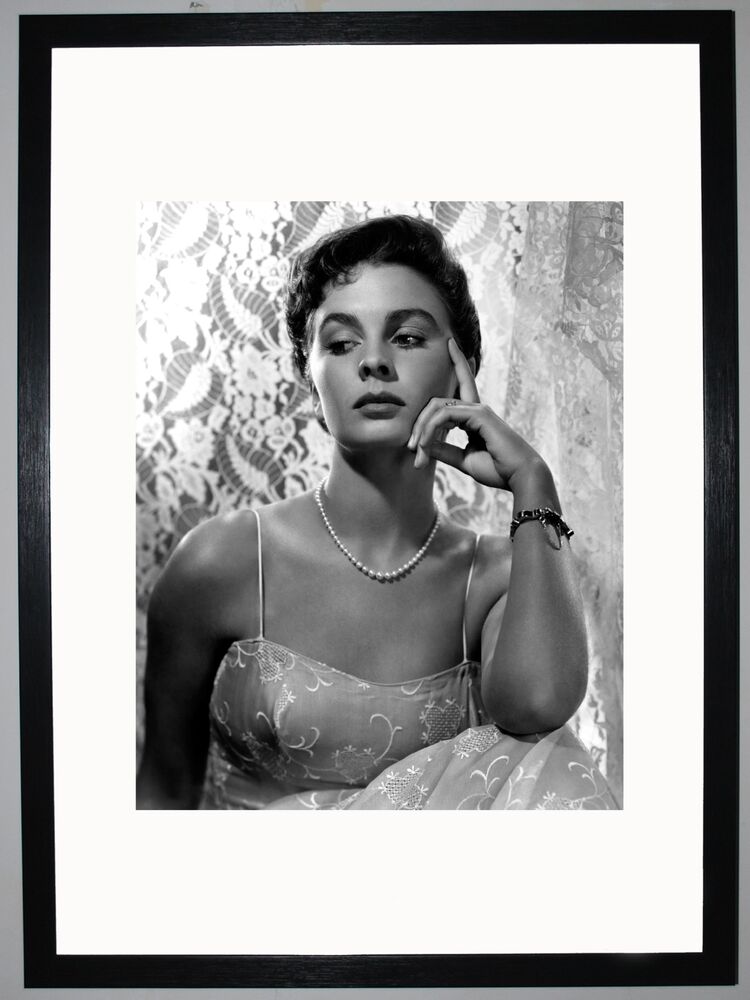 Jean Simmons Framed Art Print by Silver Screen Stars