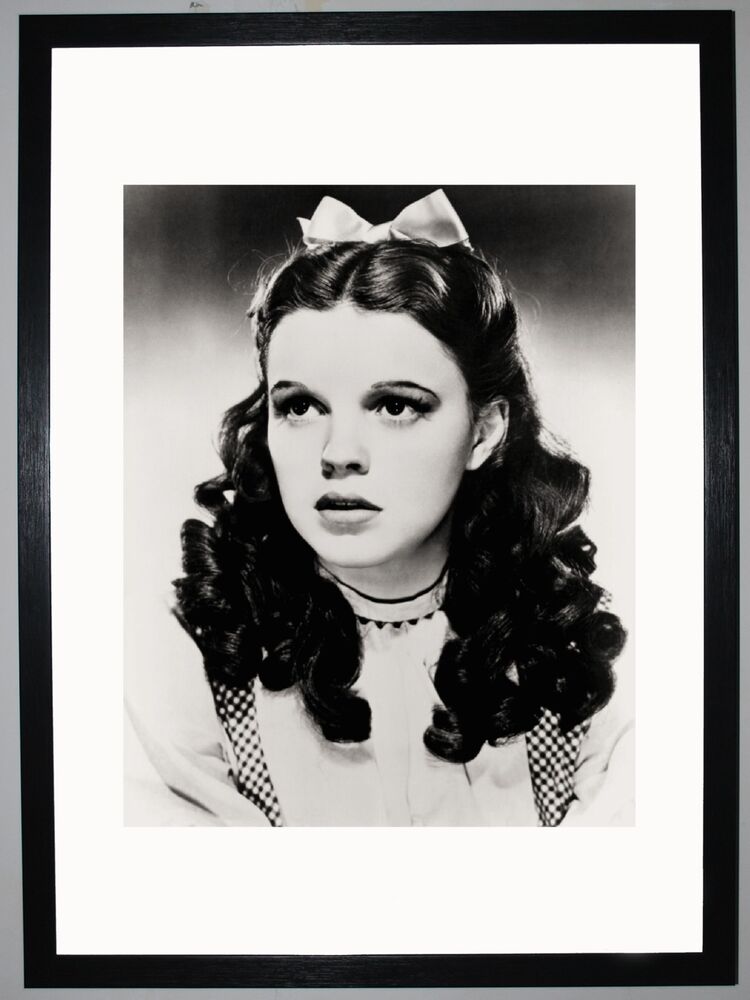 Judy Garland Framed Art Print by Silver Screen Stars