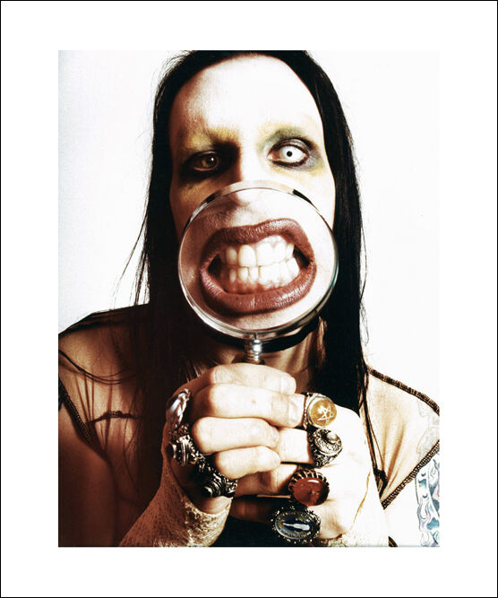 Marilyn Manson magnifying glass