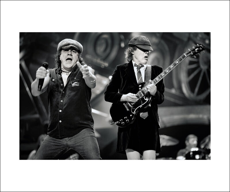 AC/DC b&w