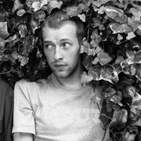 Coldplay in the bushes
