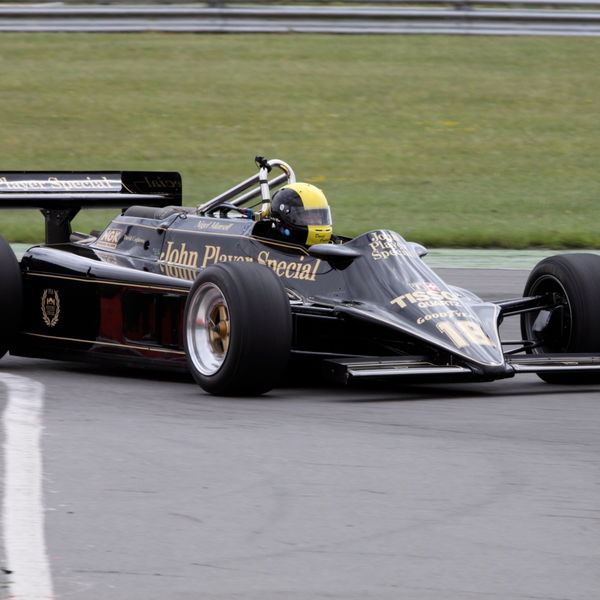 JPS Lotus