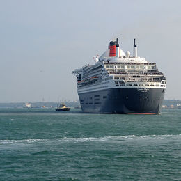 Queen Mary 2