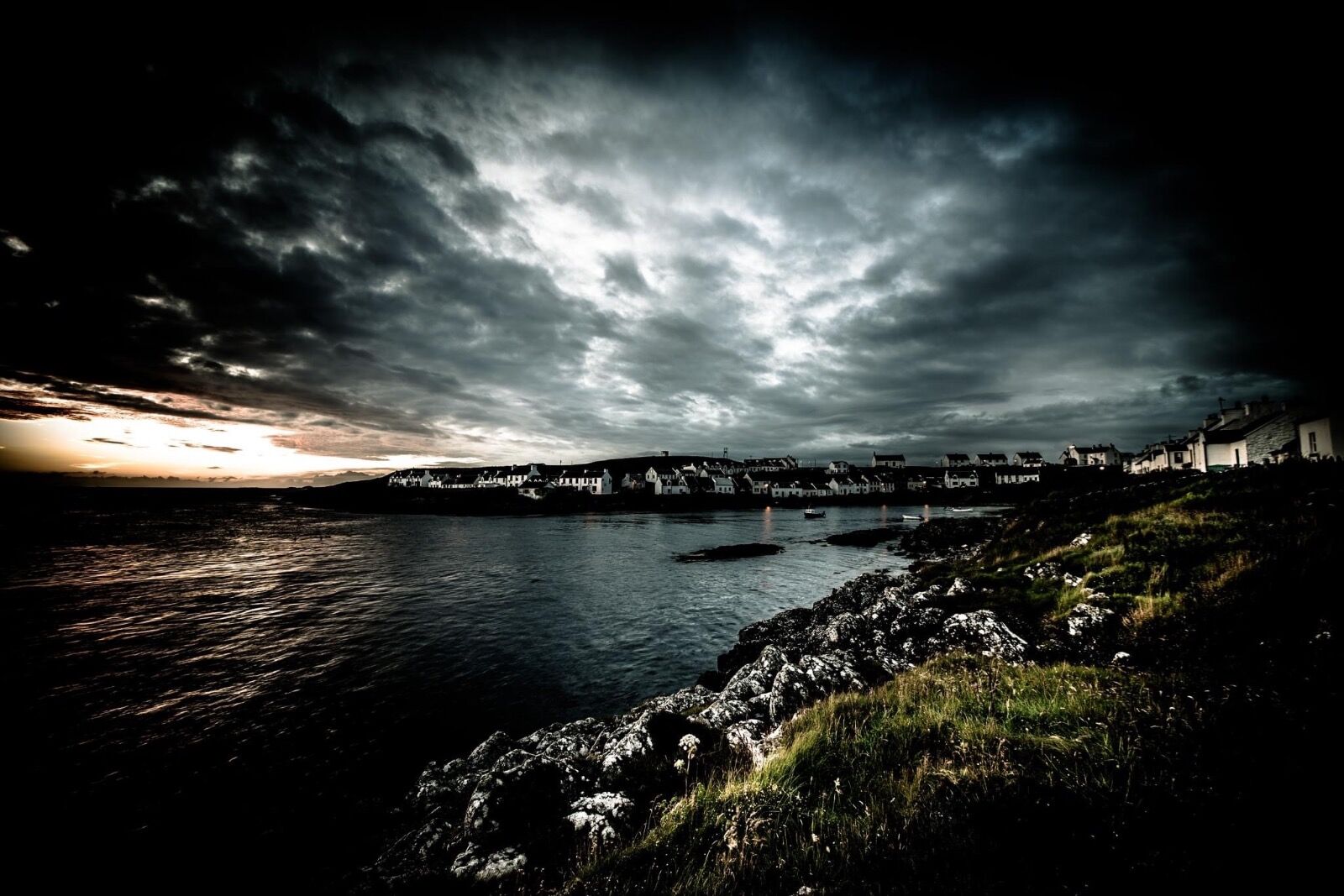 F13A05E3-FB1D-45D0-88ED-3FE3381E656D