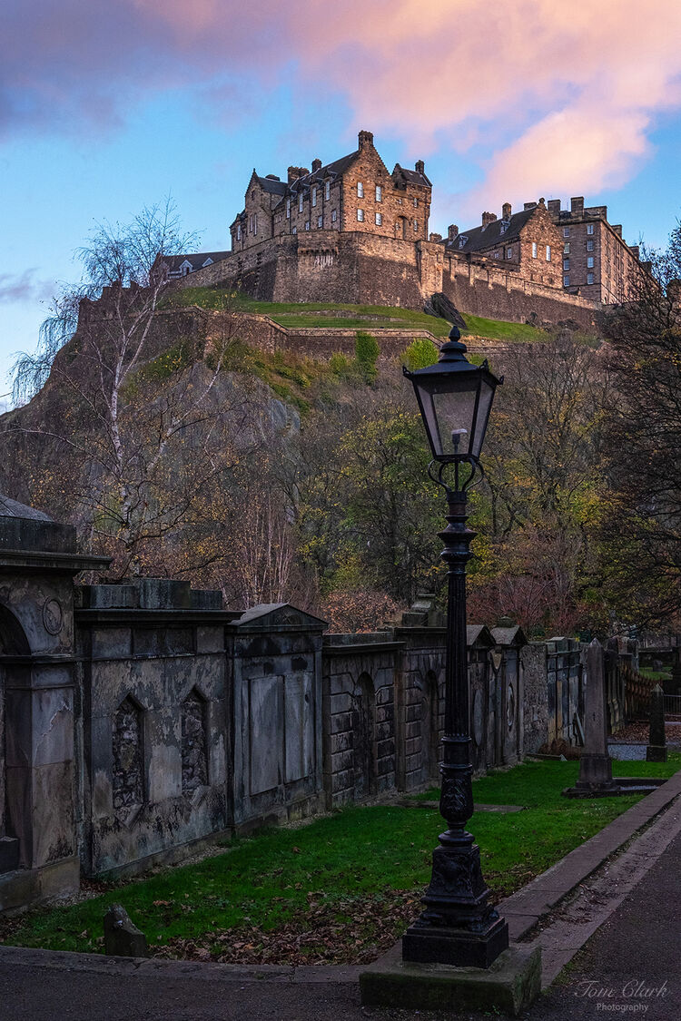 edinburgh castle