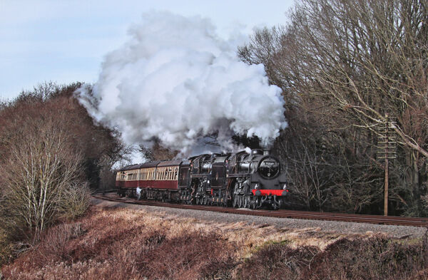 Double headers approaching Kinchley lane