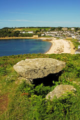 Buzza Neolithic Tomb