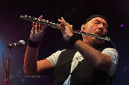 Ian Anderson, Jethro Tull