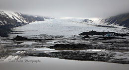 Into the wilderness: Kvíárjökull Glacier.