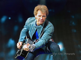 Jon Bon Jovi, Bon Jovi.