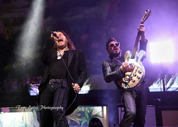 Jay Buchanan / Scott Holiday, Rival Sons