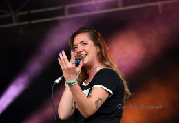 Becca Macintyre, Marmozets.