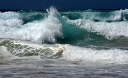 Surf at Playa del Viejo Rey