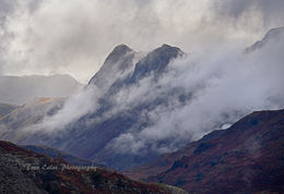 Twin Peaks: Langdales emerging.