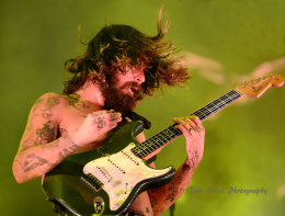 Simon Neil, Biffy Clyro
