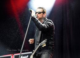 Ricky Warwick, Black Star Riders