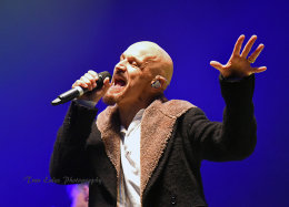 Tim Booth, James.