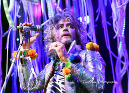Wayne Coyne, The Flaming Lips.