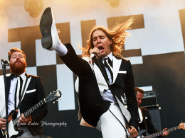 Howlin Pelle Almqvist, The Hives.