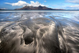 largs bay isle of eigg image 3