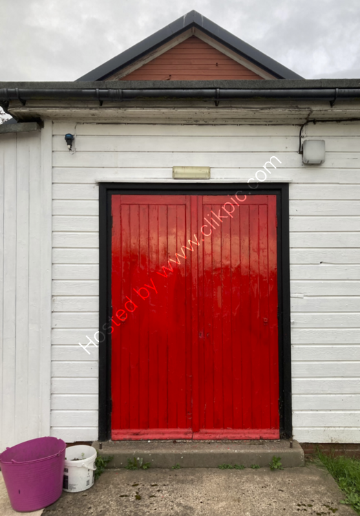 SHED IN RED