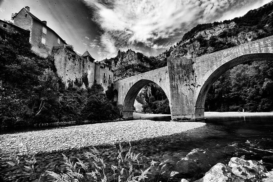 Bridging the Tarn