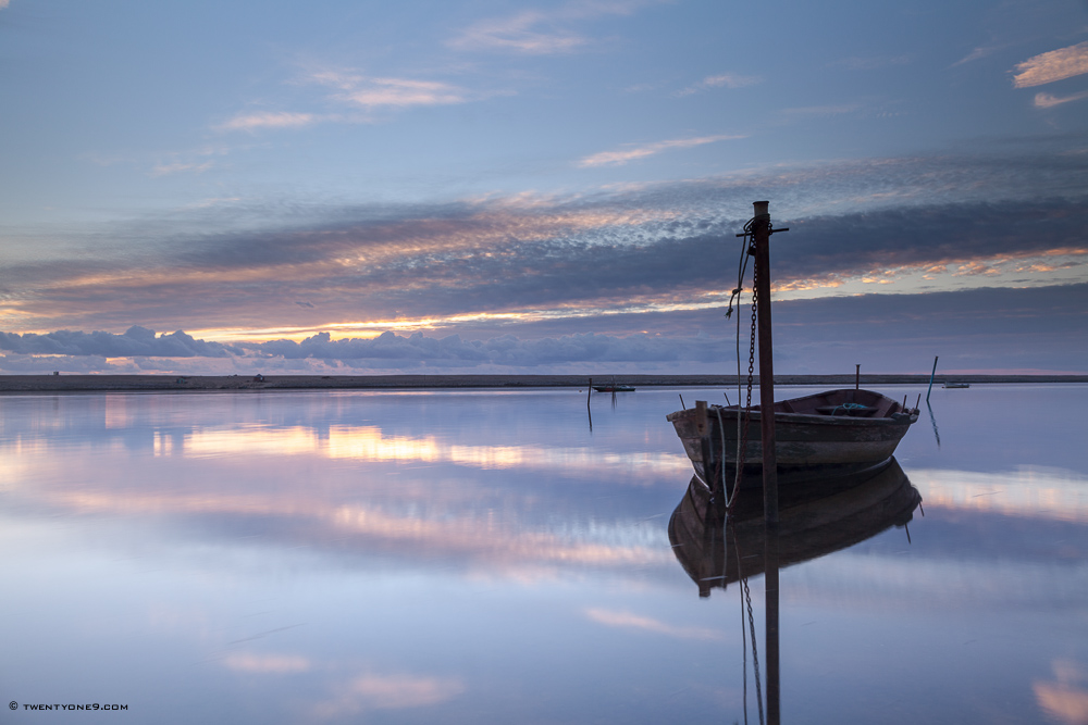 AN EVENING TO REFLECT - 'FLEETING LIGHT PT I'