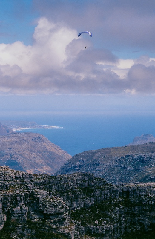 hand glider table mountain