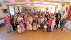 Westbourne Scorcher wedding photographer Fordingbridge New Forest