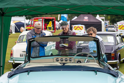 FF2019-18 Fordingbridge Festival 2019 classic car
