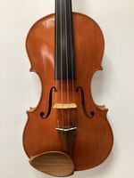 C Guarneri del Gesu, 4/4 violin £3,220