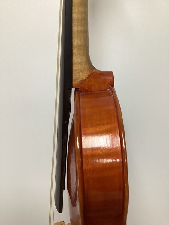 H8 Baroque violin 1787 neck root