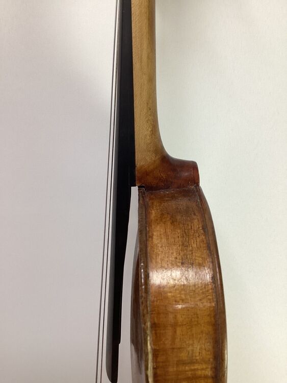 R25 English baroque fingerboard