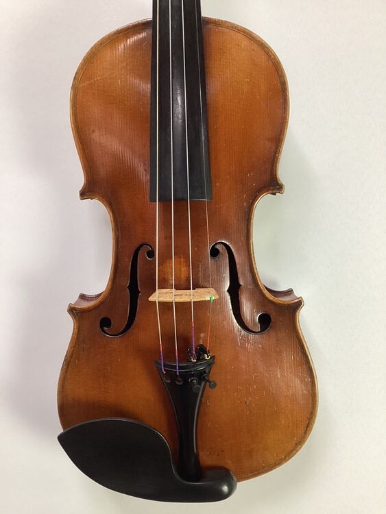 R28 Gasparo da Salo copy front