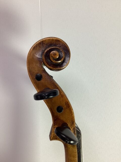 Sorsano copy, scroll side