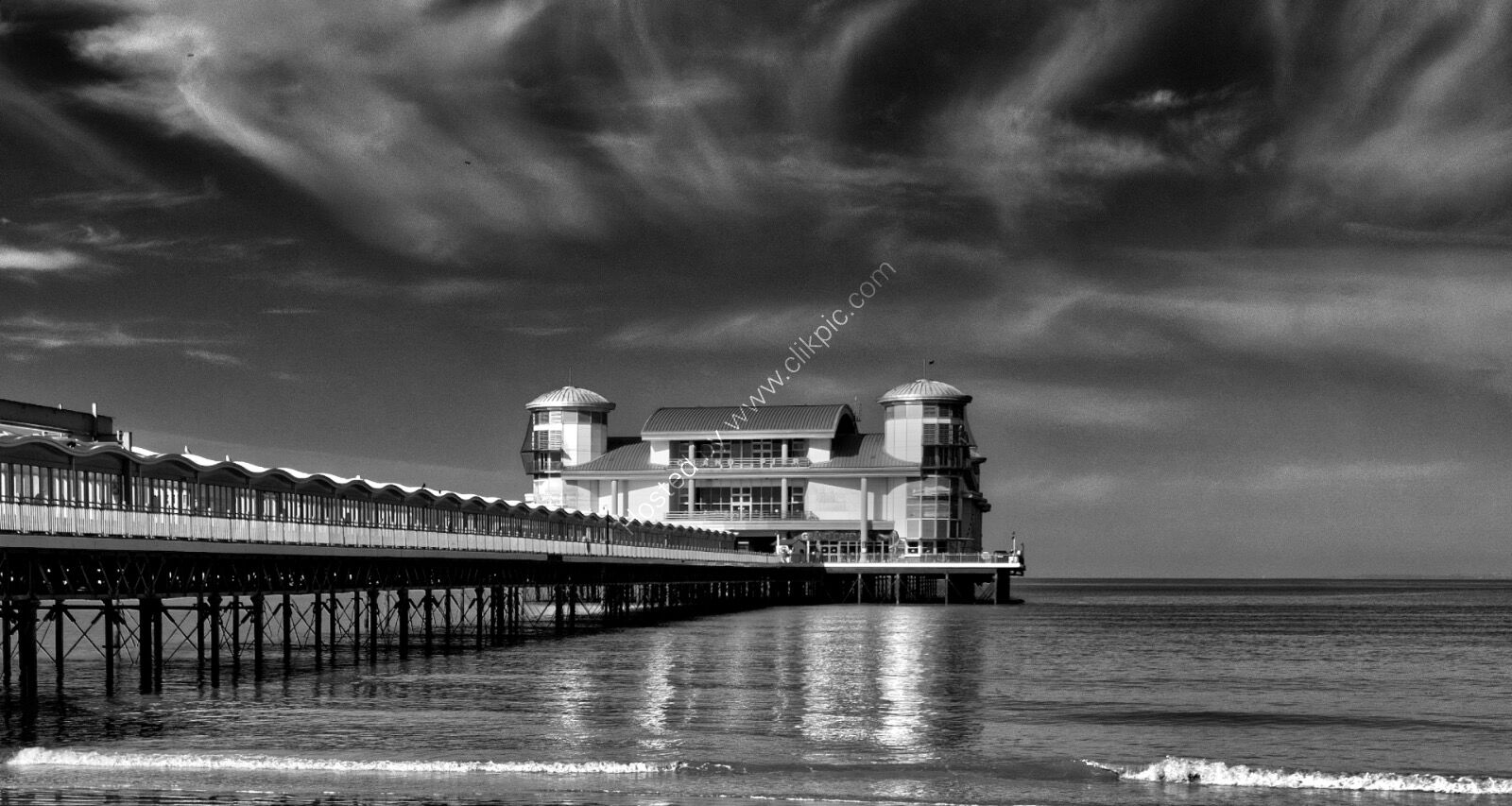 Weston pier