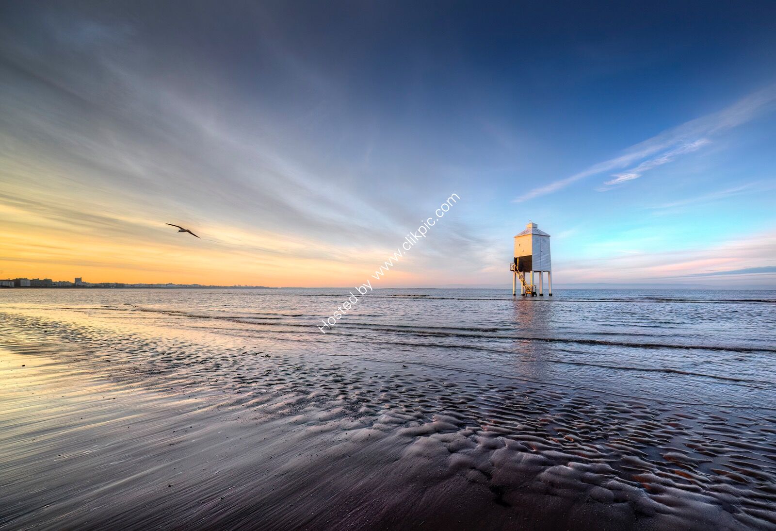 Low Lighthouse at Dawn - H/C -